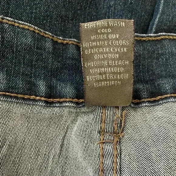 Average Preowned Jeans Size 16 - Picture 5 of 6